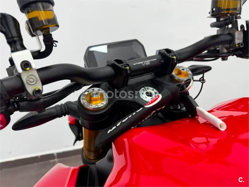 Ducati Streetfighter V2 – Vista 12