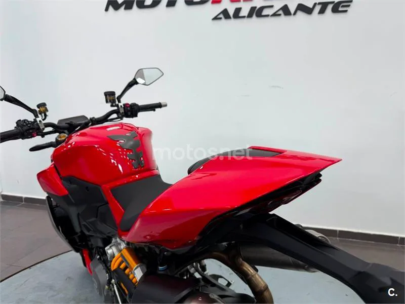 Ducati Streetfighter V2 – Vista 14