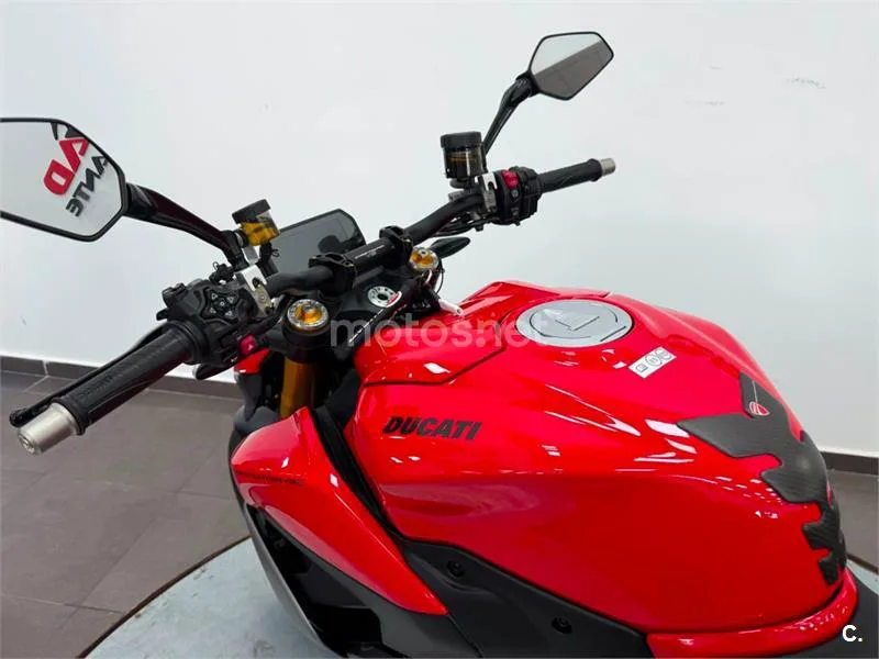 Ducati Streetfighter V2 – Vista 15