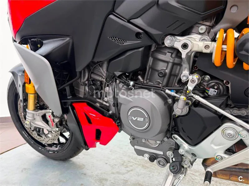 Ducati Streetfighter V2 – Vista 16
