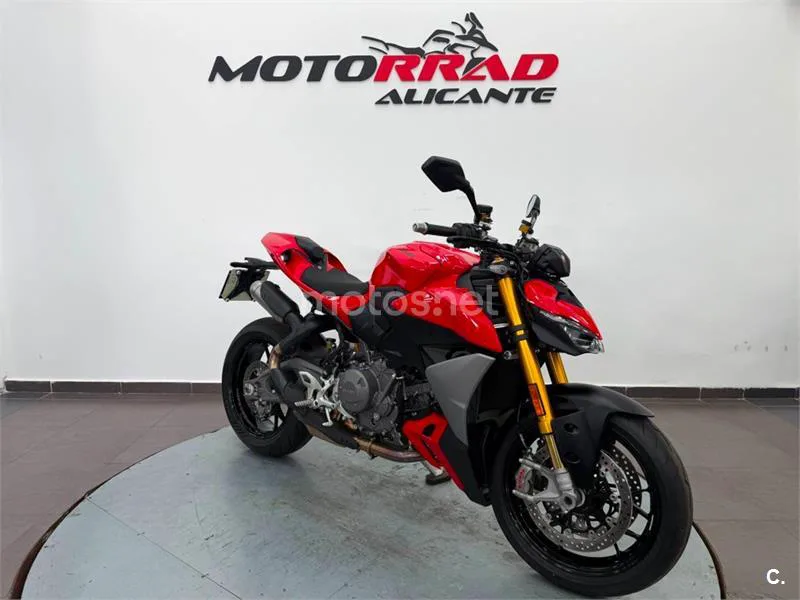 Ducati Streetfighter V2 – Vista 24