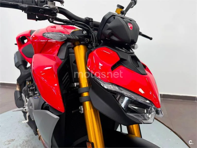 Ducati Streetfighter V2 – Vista 25