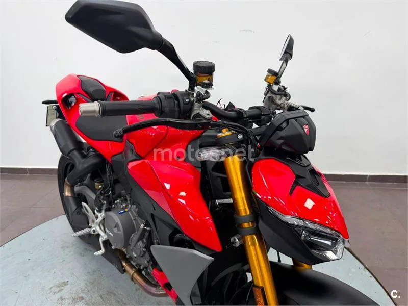 Ducati Streetfighter V2 – Vista 26