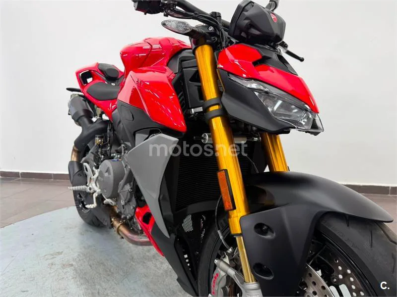 Ducati Streetfighter V2 – Vista 27