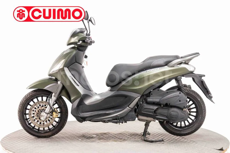 Piaggio Beverly 300 – Vista 15