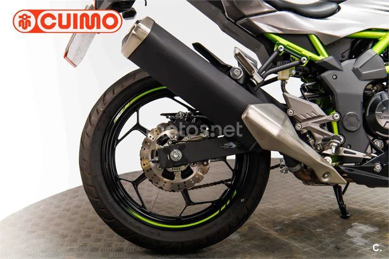 Kawasaki Ninja 125 – Vista 14