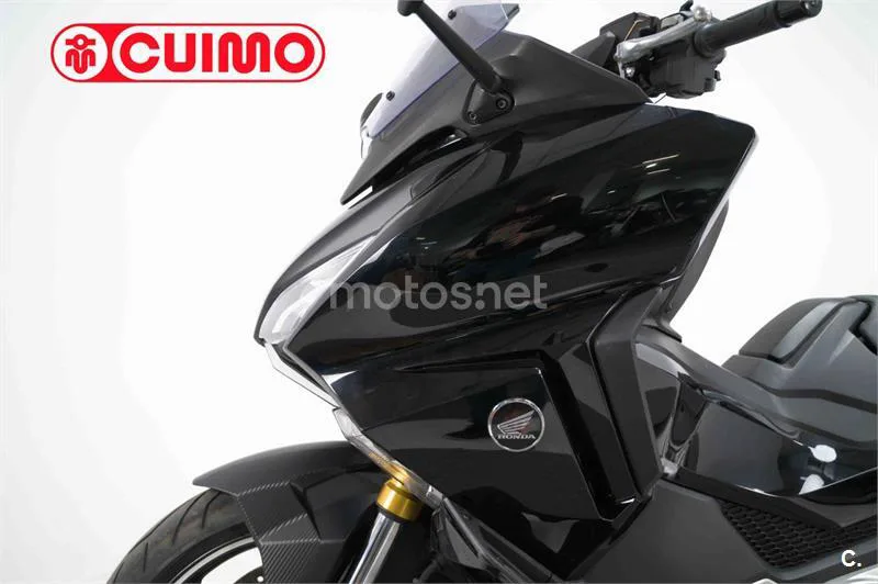 Honda Forza 750 – Vista 20