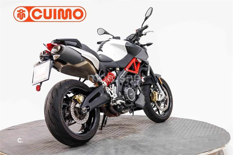 Aprilia Shiver 900 – Vista 9