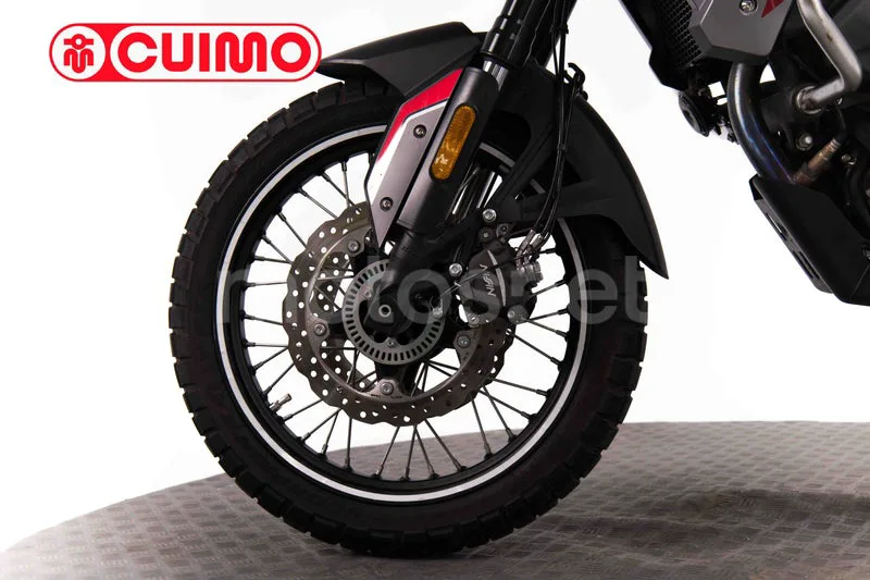 Voge 650 DSX – Vista 21