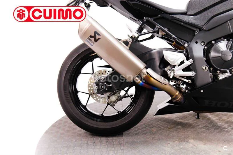 Honda CBR 1000 RR Fireblade – Vista 14