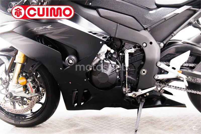 Honda CBR 1000 RR Fireblade – Vista 19