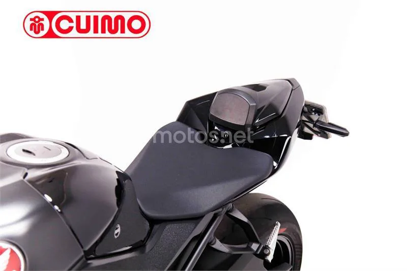 Honda CBR 1000 RR Fireblade – Vista 23