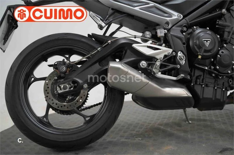 Triumph Street Triple – Vista 14