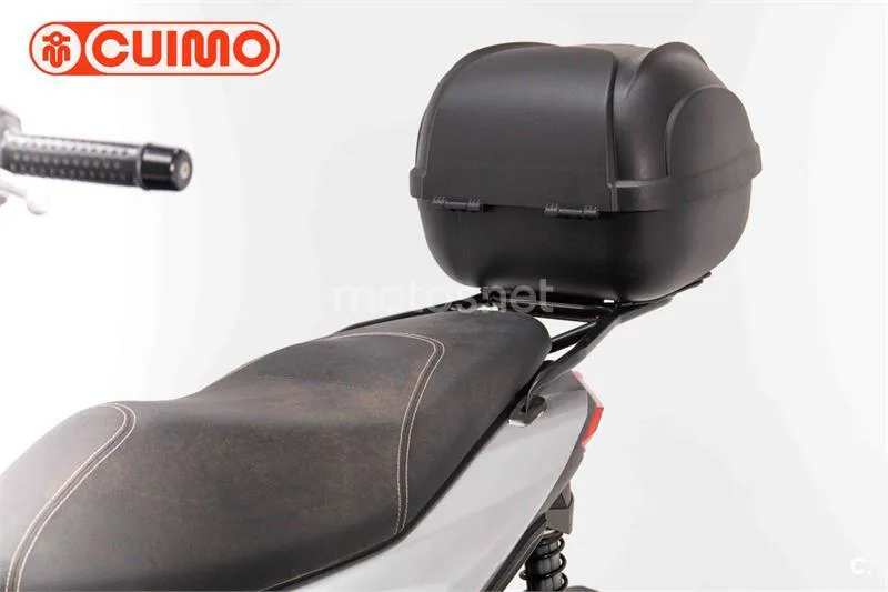 Aprilia SR GT 125 – Vista 22