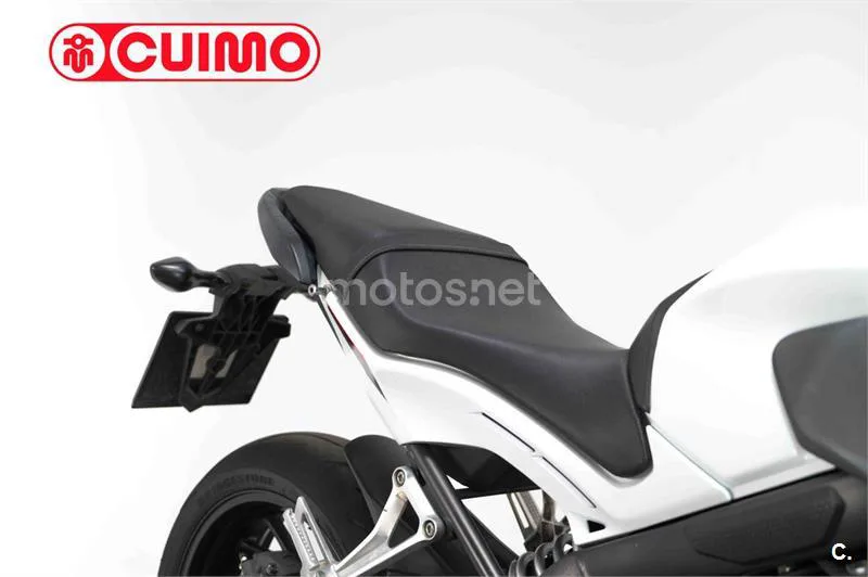 Honda CB 650 F – Vista 12
