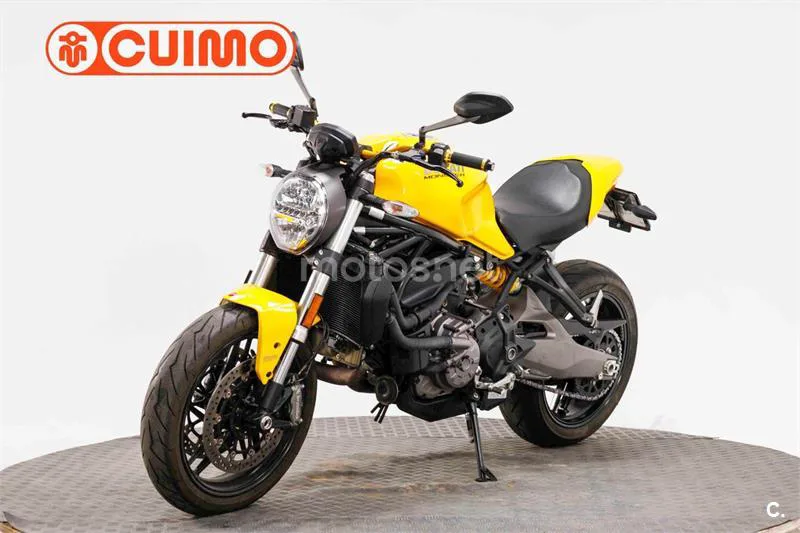 Ducati Monster 821 – Vista 18
