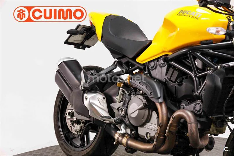 Ducati Monster 821 – Vista 4
