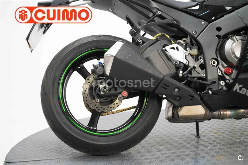 Kawasaki Ninja ZX-10R – Vista 14