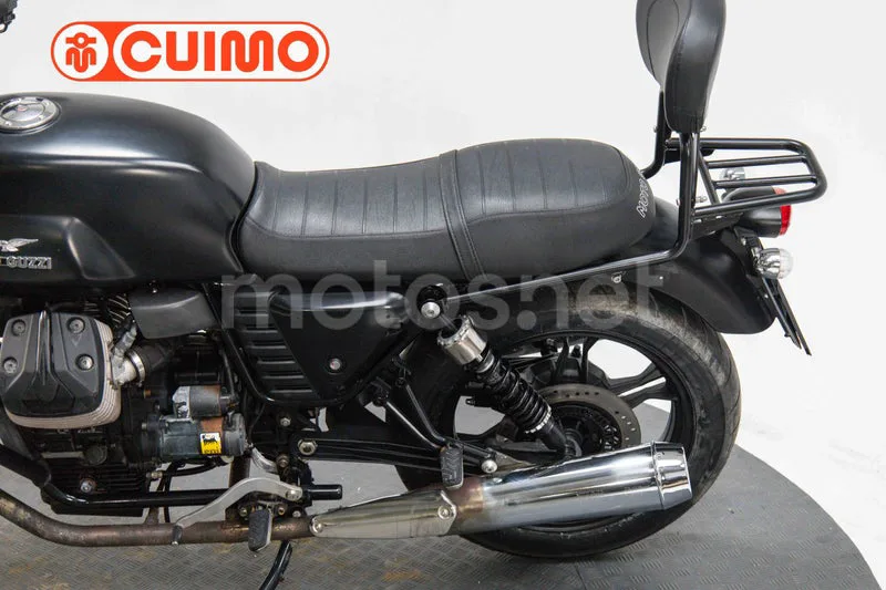 Moto Guzzi V7 – Vista 16