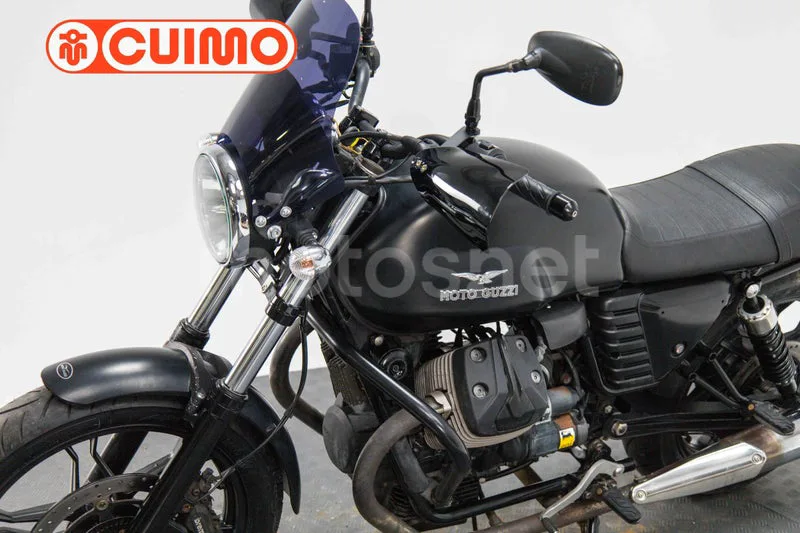 Moto Guzzi V7 – Vista 19