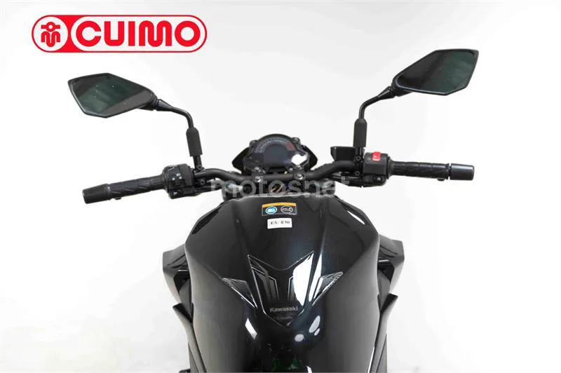 Kawasaki Z400 – Vista 23