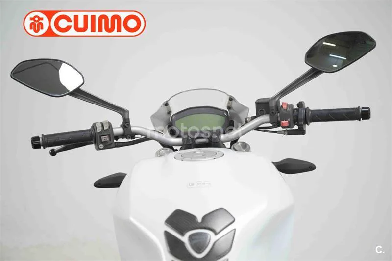Ducati Monster 797 – Vista 17