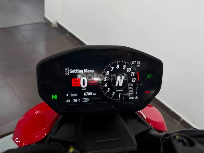 Ducati Streetfighter V2 – Vista 16