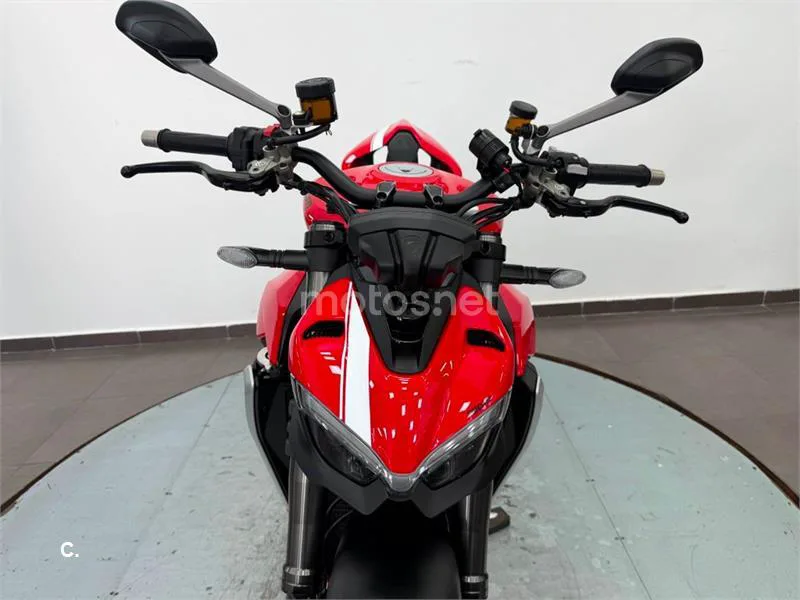 Ducati Streetfighter V2 – Vista 20