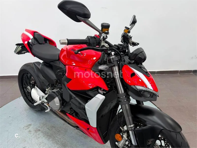 Ducati Streetfighter V2 – Vista 23