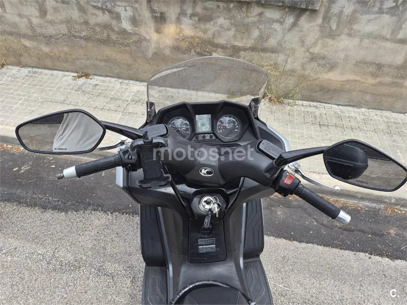 Kymco Super Dink 125 – Vista 4