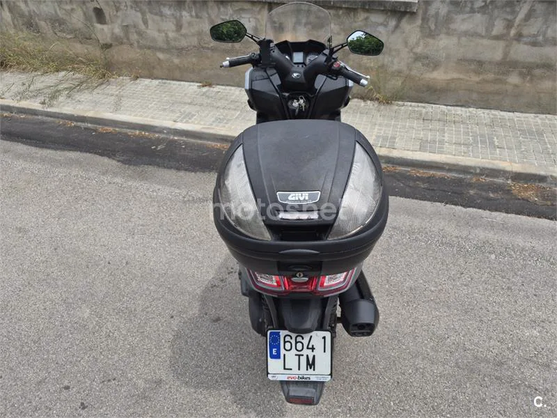 Kymco Super Dink 125 – Vista 8