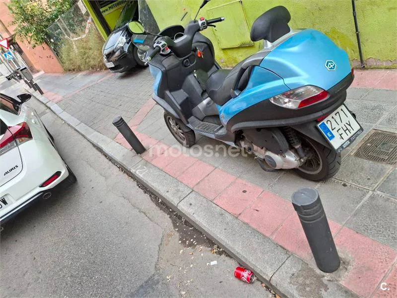 Piaggio MP3 125 RL – Vista 5