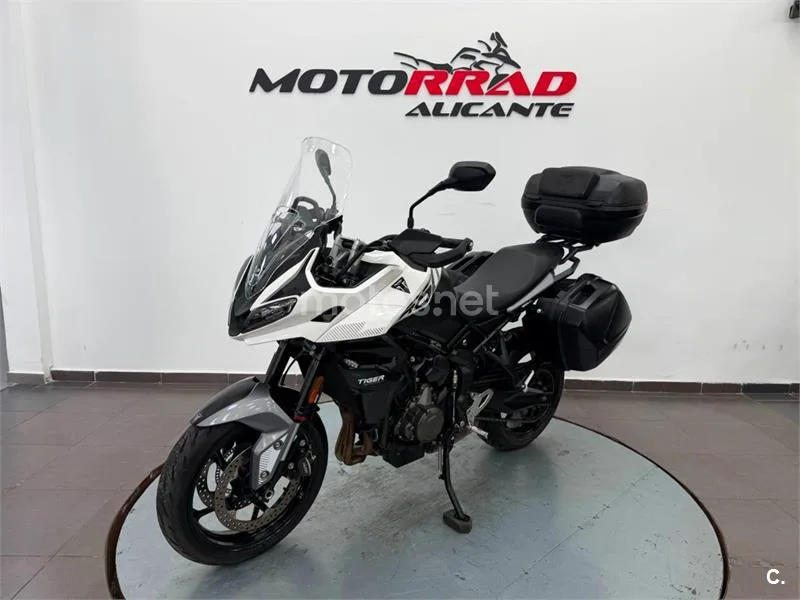 Triumph Tiger Sport 660 – Vista 24
