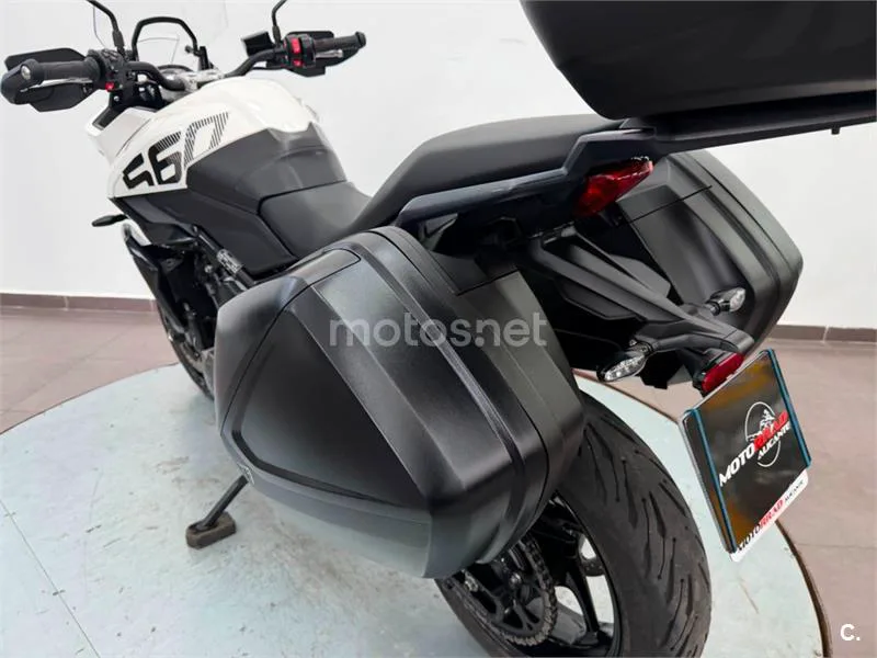 Triumph Tiger Sport 660 – Vista 10