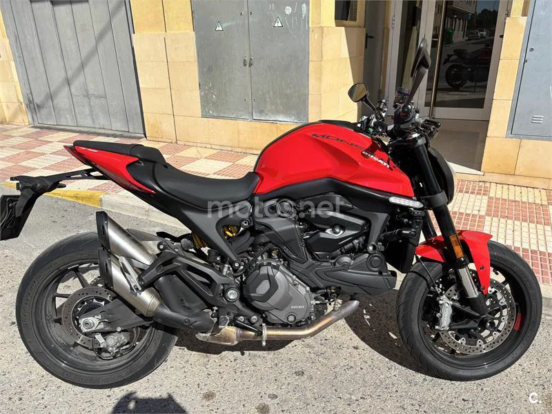 Ducati Monster – Vista 3