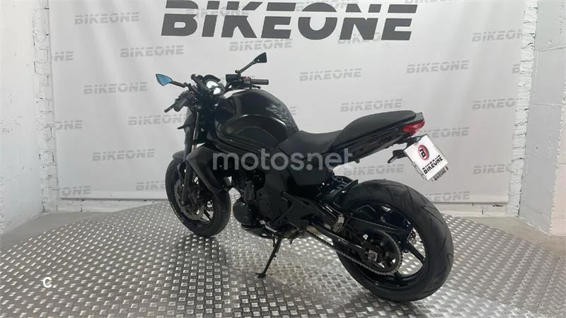 Kawasaki ER-6N – Vista 6