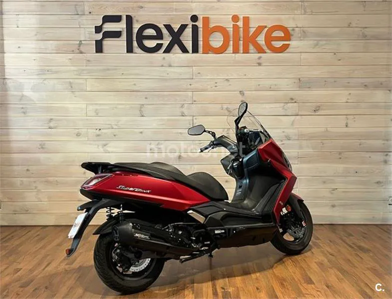 Kymco Super Dink 125 – Vista 4