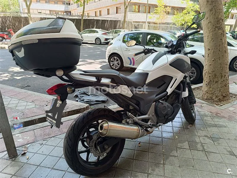 Honda NC 750 S – Vista 4