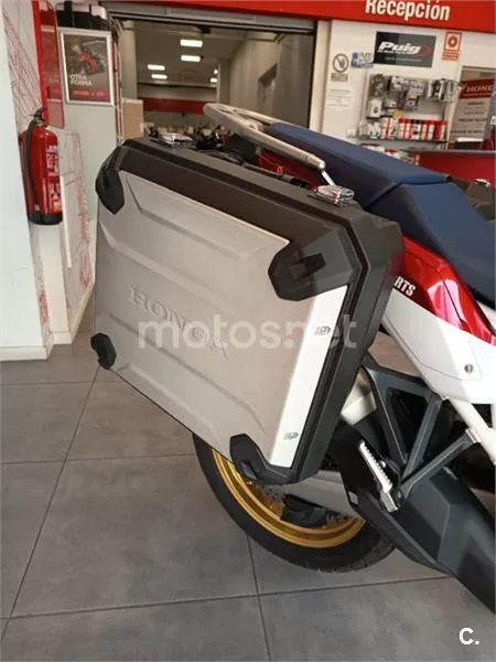 Honda CRF 1000L Africa Twin – Vista 12