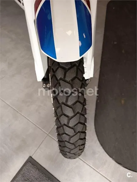 Honda CRF 1000L Africa Twin – Vista 14