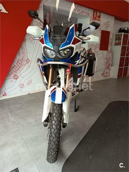 Honda CRF 1000L Africa Twin – Vista 3