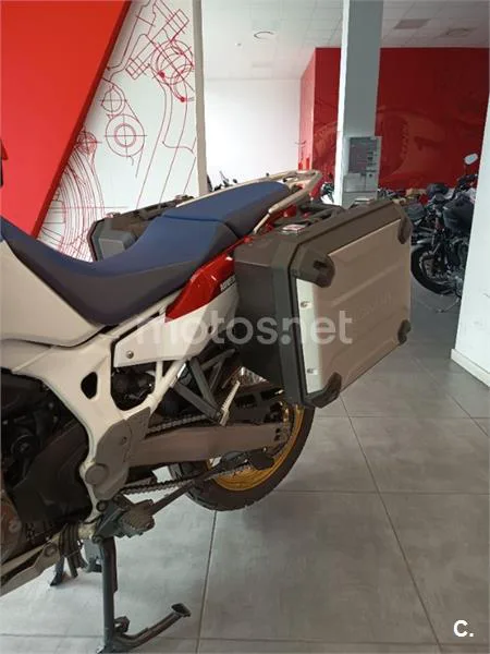 Honda CRF 1000L Africa Twin – Vista 5