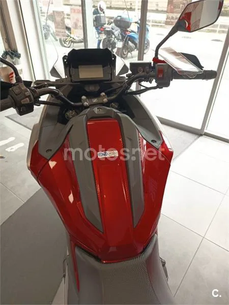 Honda NC 750 X – Vista 12