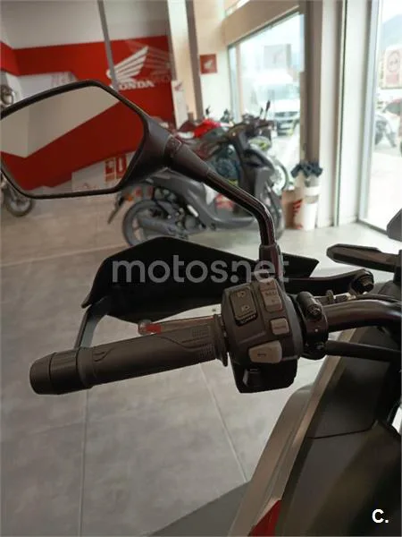 Honda NC 750 X – Vista 14