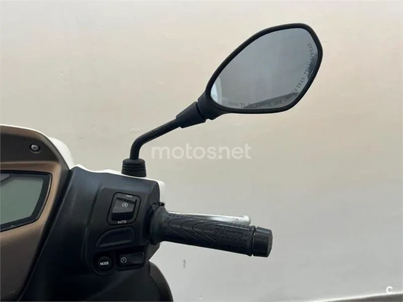 Piaggio Medley – Vista 15