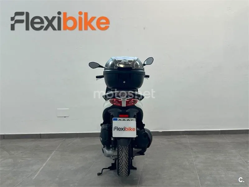 Piaggio Medley – Vista 5