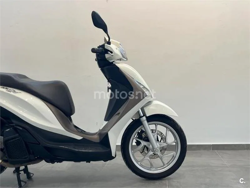 Piaggio Medley – Vista 8