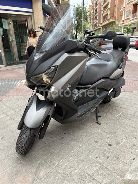 Yamaha XMAX 250 – Vista 5