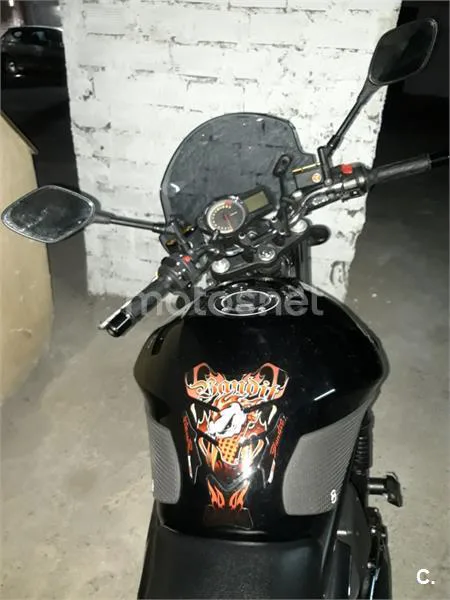 Suzuki Bandit 650 S – Vista 5