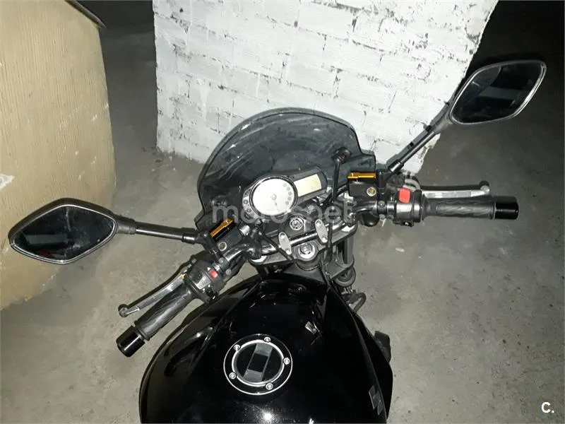 Suzuki Bandit 650 S – Vista 8